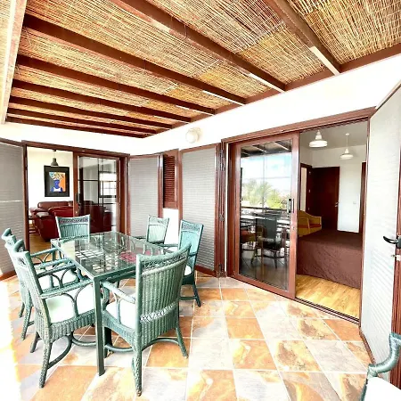 Estupenda Villa Con Piscina Privada, Wifi Y Vistas Al Mar En Playa Blanca Vila