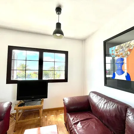 Estupenda Villa Con Piscina Privada, Wifi Y Vistas Al Mar En Playa Blanca Vila