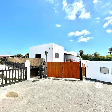 Estupenda Villa Con Piscina Privada, Wifi Y Vistas Al Mar En Playa Blanca Playa Blanca (Lanzarote)
